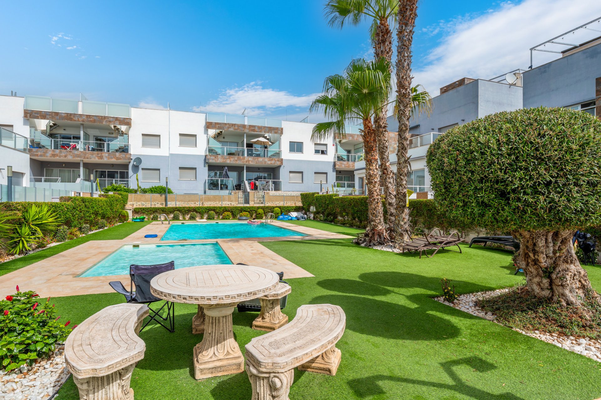 Resale - Bungalow -
Orihuela Costa - Costa Blanca