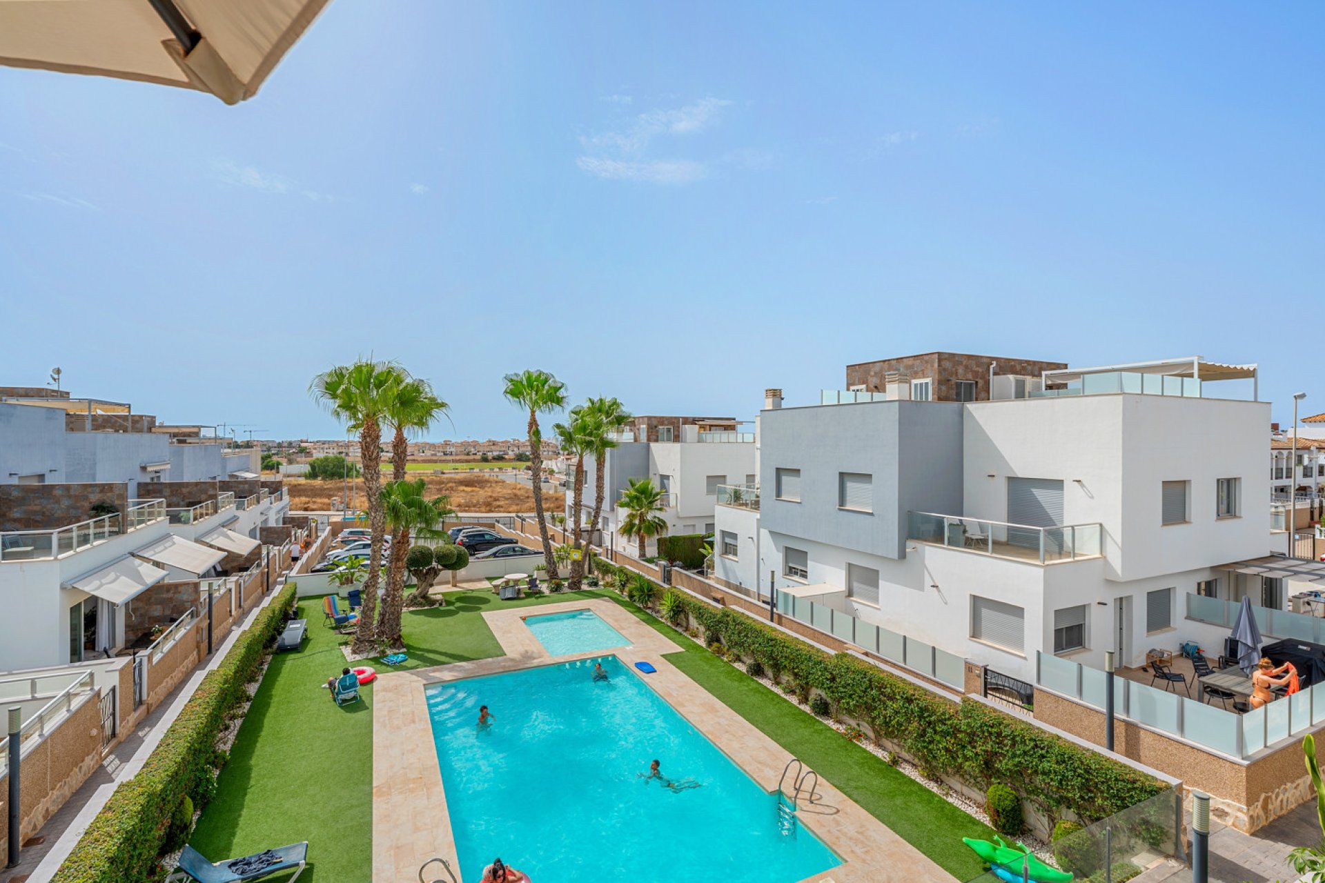 Resale - Bungalow -
Orihuela Costa - Costa Blanca
