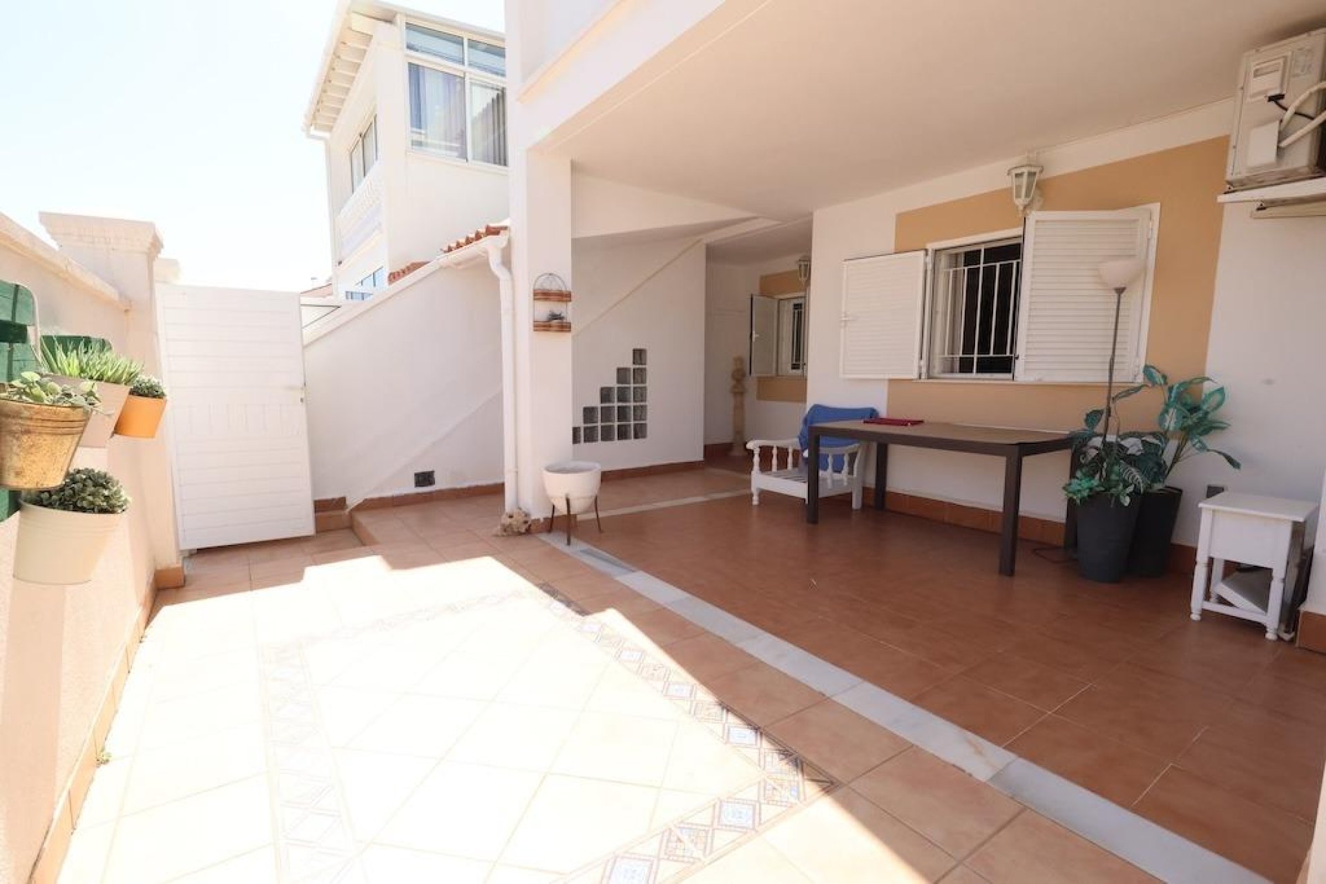 Resale - Bungalow -
Orihuela Costa - Costa Blanca