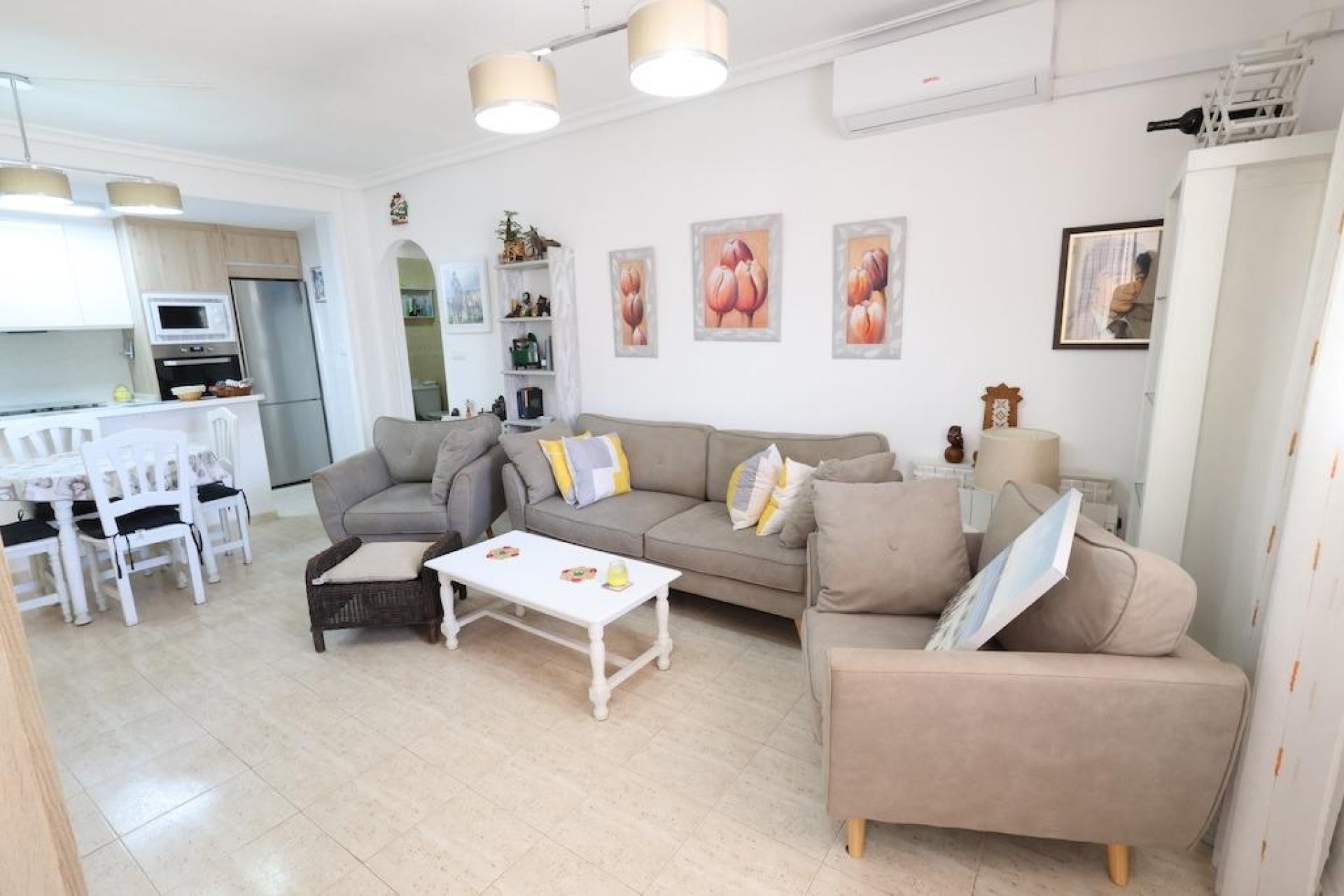 Resale - Bungalow -
Orihuela Costa - Costa Blanca