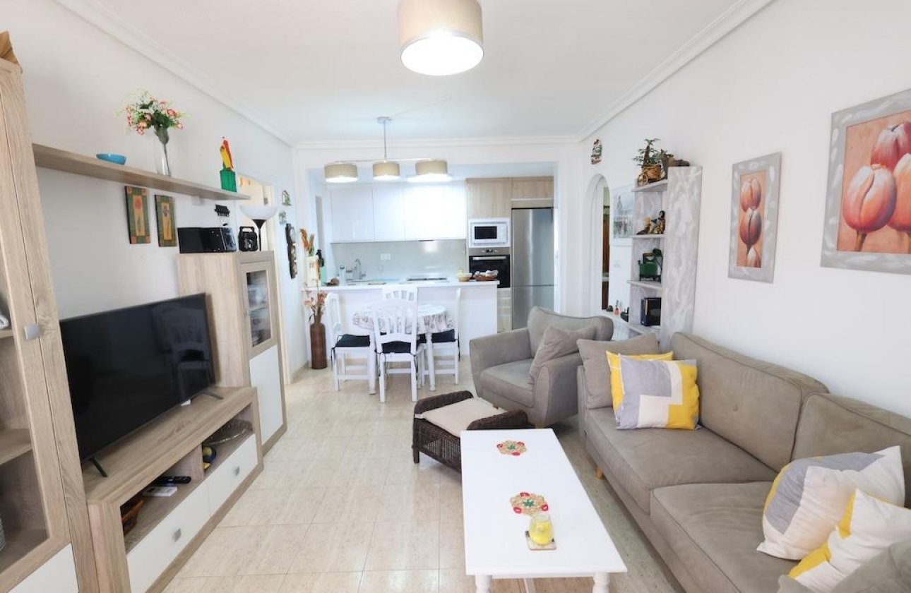 Resale - Bungalow -
Orihuela Costa - Costa Blanca