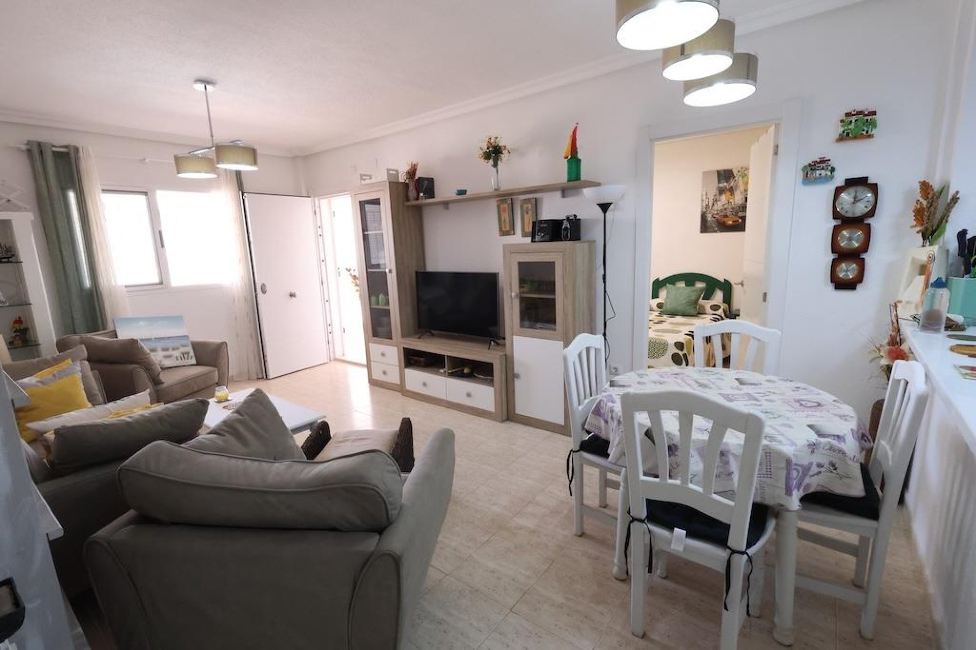 Resale - Bungalow -
Orihuela Costa - Costa Blanca