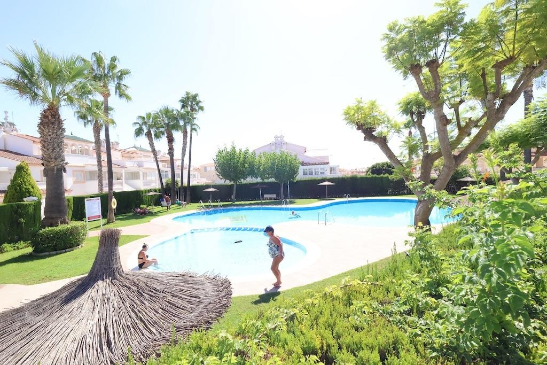 Resale - Bungalow -
Orihuela Costa - Costa Blanca
