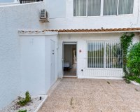 Resale - Bungalow -
Orihuela Costa - Costa Blanca