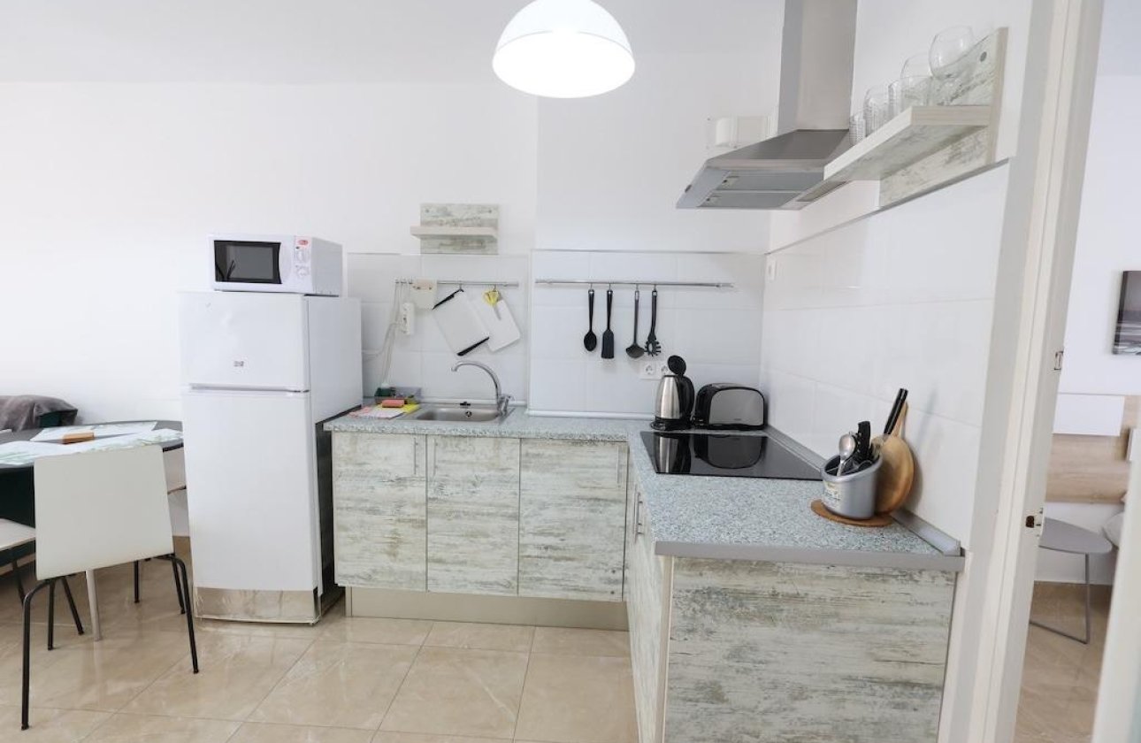 Resale - Bungalow -
Orihuela Costa - Costa Blanca