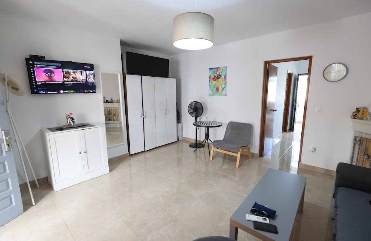 Resale - Bungalow -
Orihuela Costa - Costa Blanca