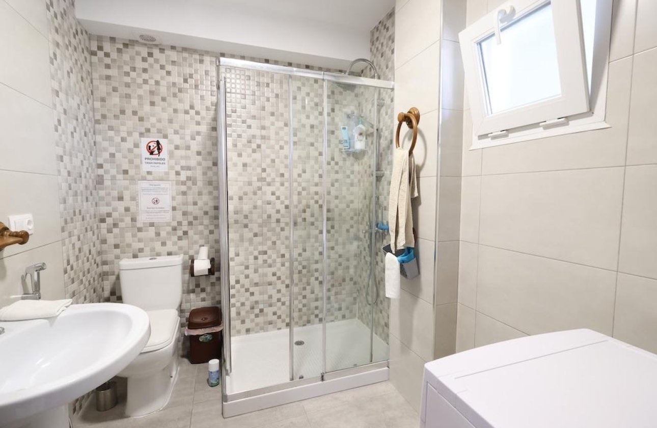 Resale - Bungalow -
Orihuela Costa - Costa Blanca