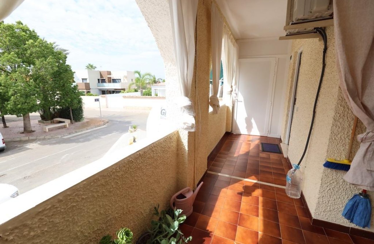 Resale - Bungalow -
Orihuela Costa - Costa Blanca