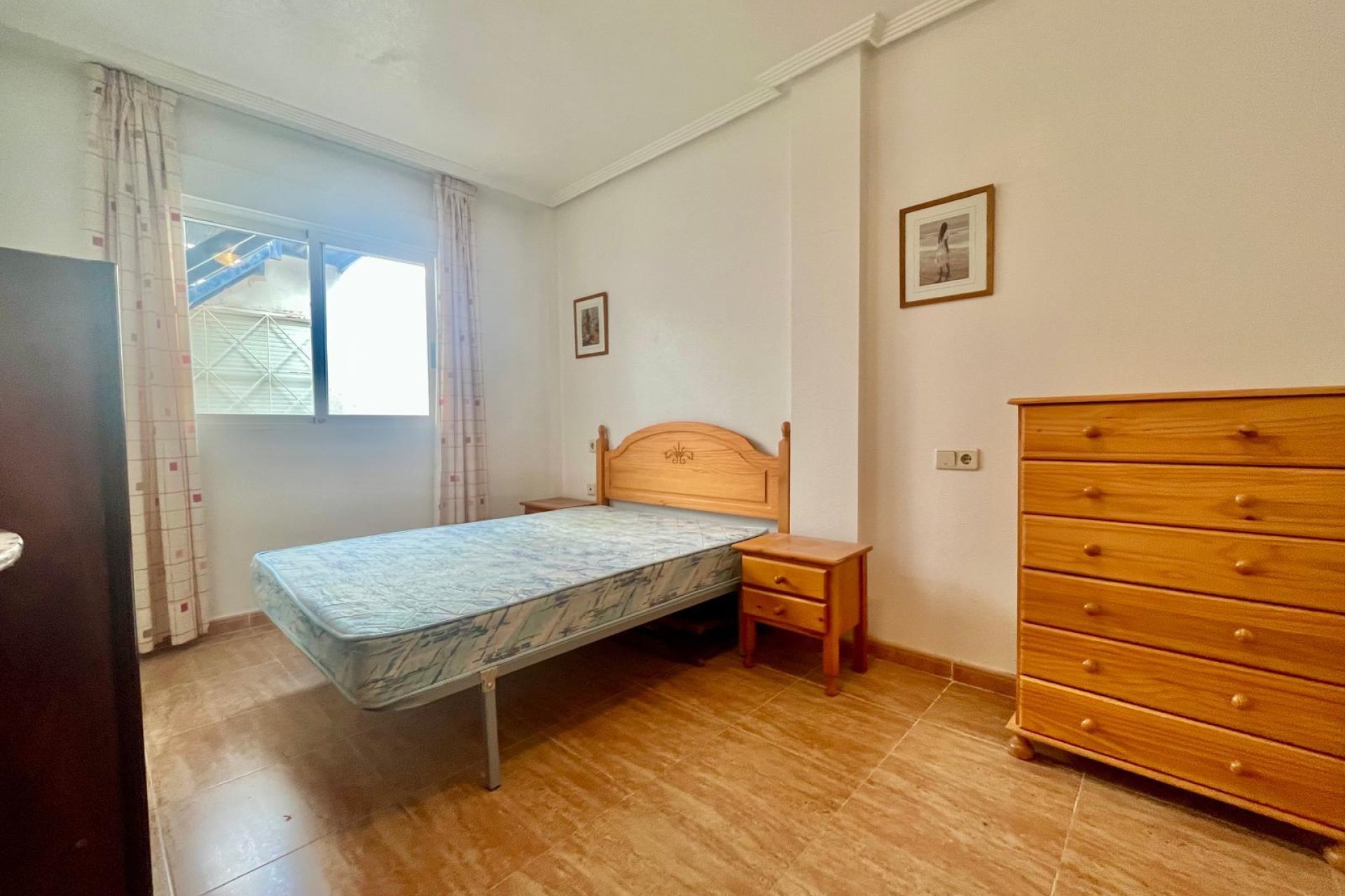 Resale - Bungalow -
Orihuela Costa - La Chismosa