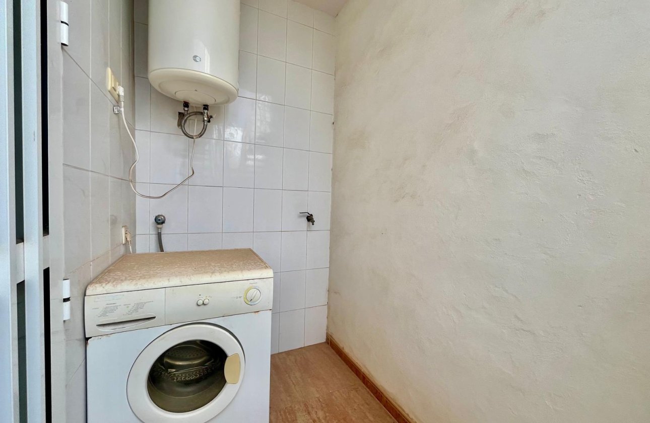 Resale - Bungalow -
Orihuela Costa - La Chismosa