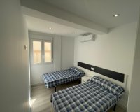 Resale - Bungalow -
Orihuela Costa - La Regia