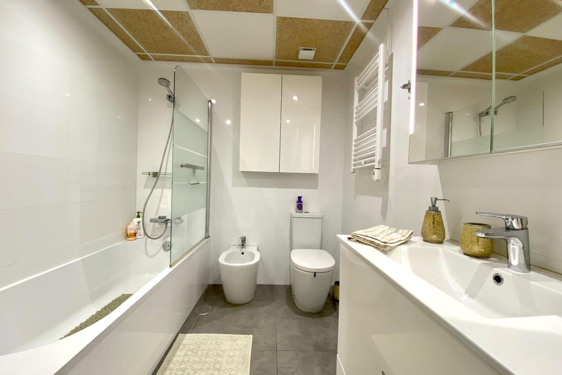 Resale - Bungalow -
Orihuela Costa - Las Ramblas
