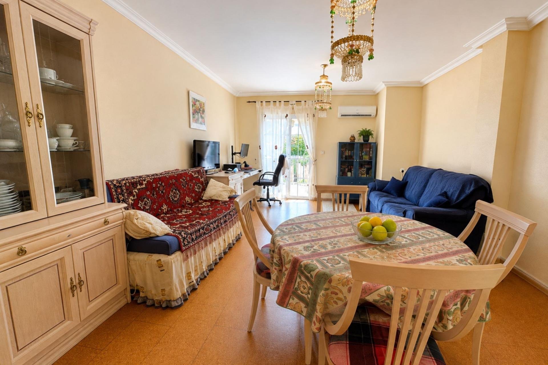 Resale - Bungalow -
Orihuela Costa - Lomas de Cabo Roig