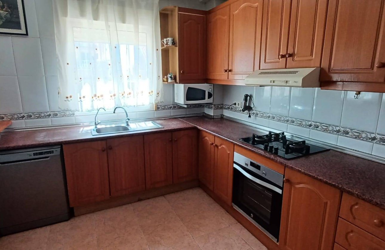 Resale - Bungalow -
Orihuela Costa - Los Almendros-la Florida