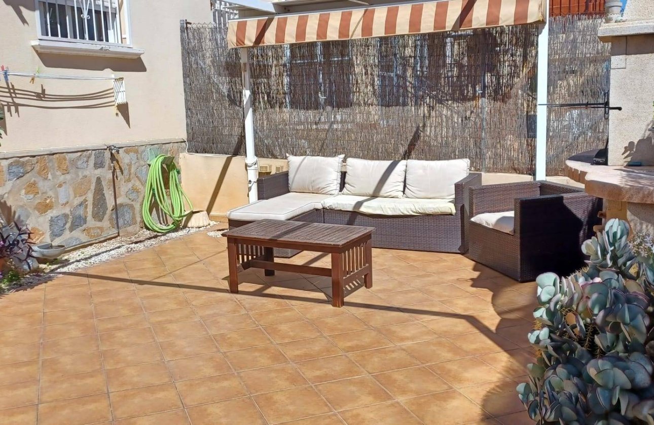 Resale - Bungalow -
Orihuela Costa - Los Almendros-la Florida
