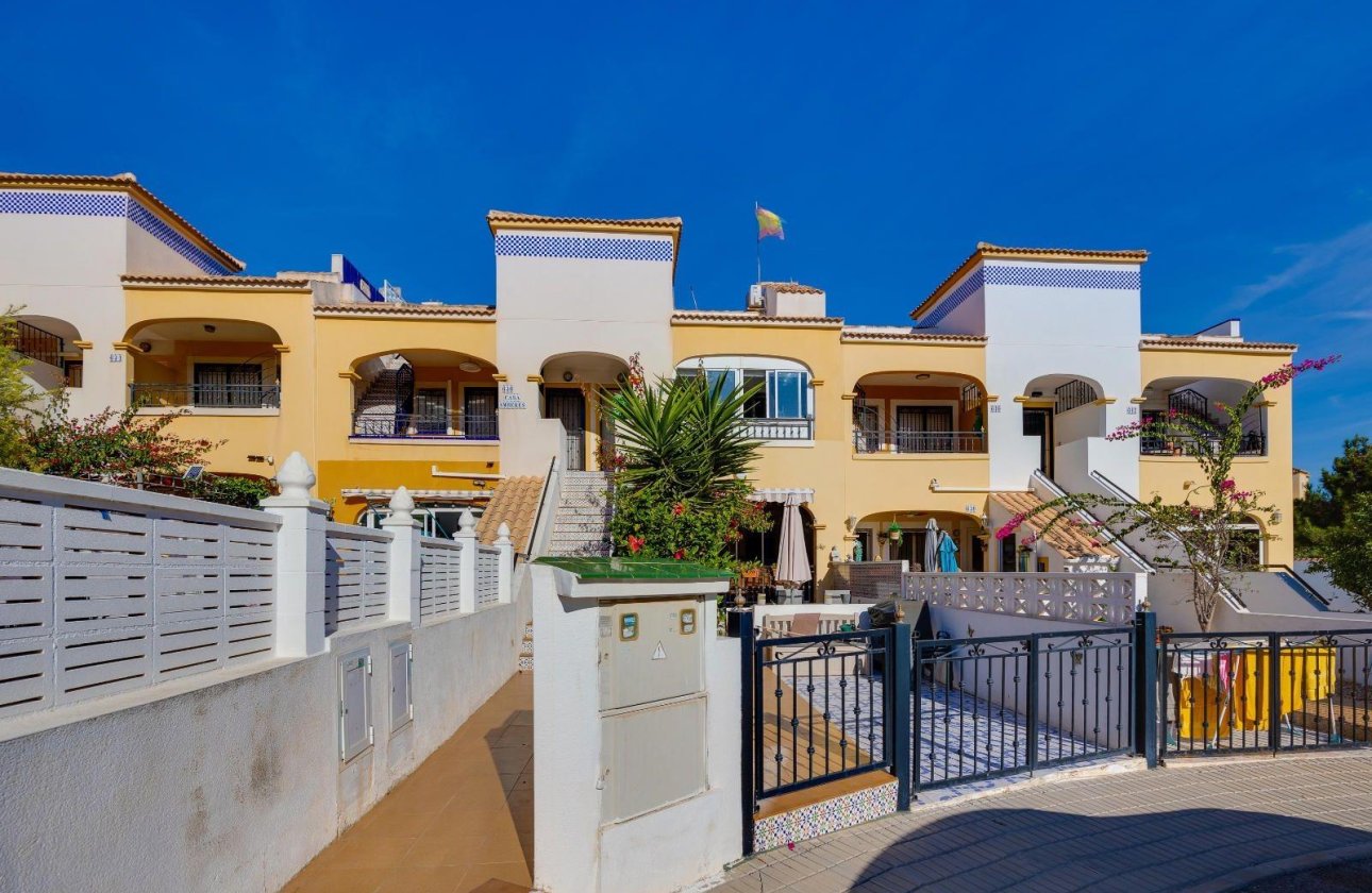 Resale - Bungalow -
Orihuela Costa - Los Altos