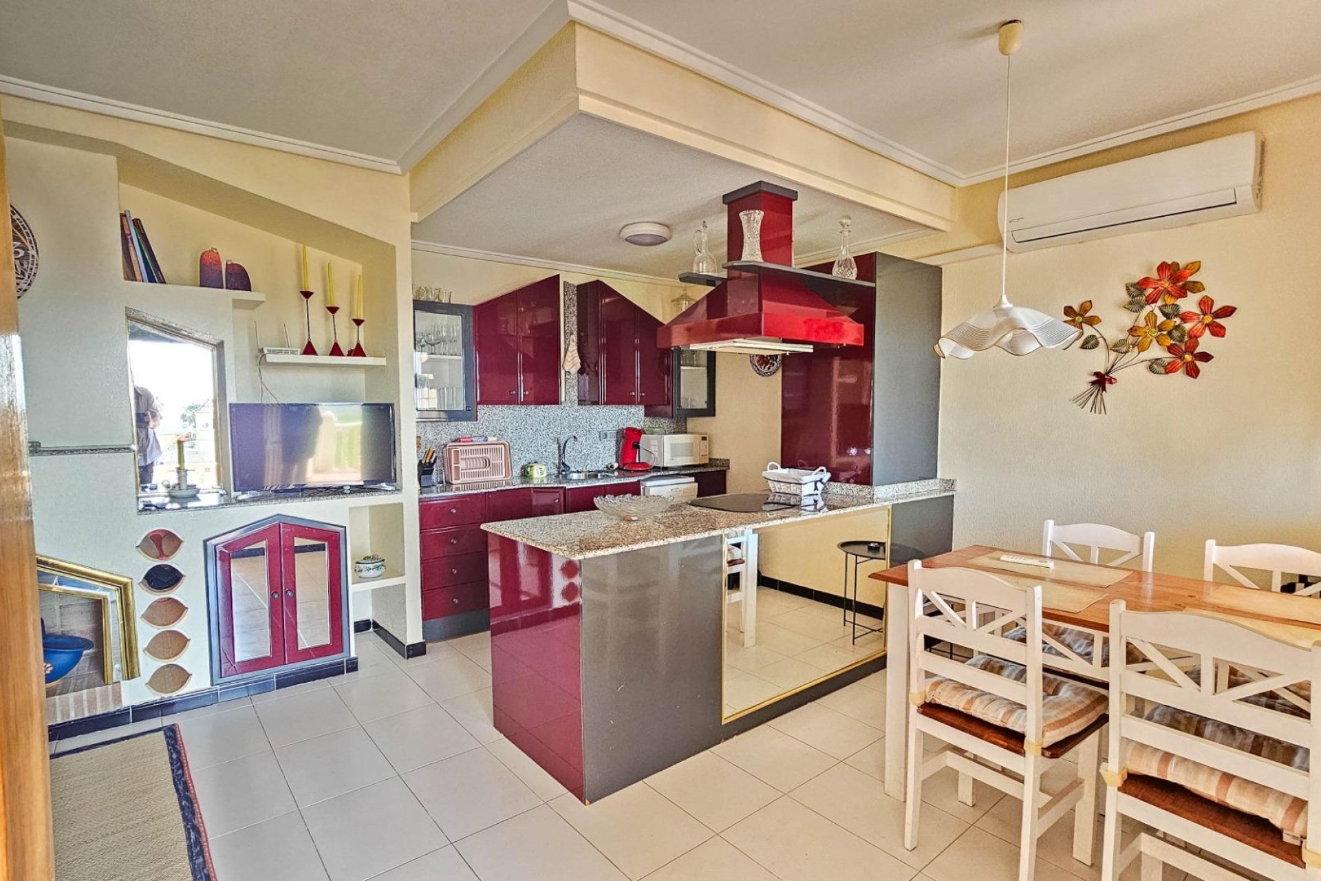 Resale - Bungalow -
Orihuela Costa - Los Altos