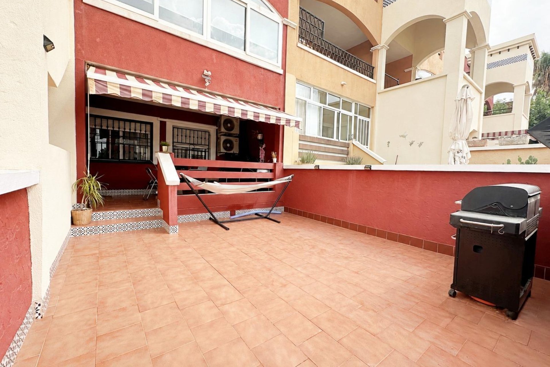 Resale - Bungalow -
Orihuela Costa - Los Altos