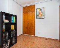 Resale - Bungalow -
Orihuela Costa - Punta Prima