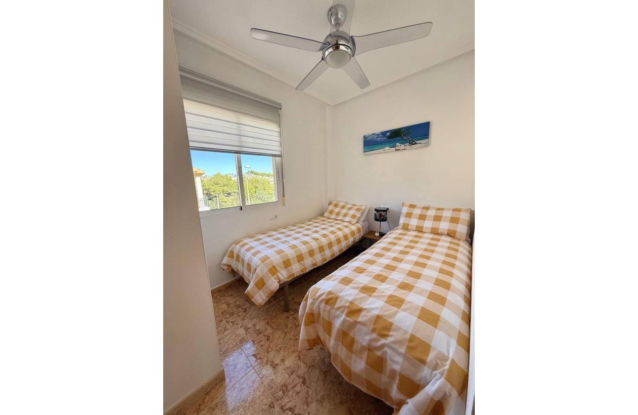 Resale - Bungalow -
Orihuela Costa - Rocio Del Mar