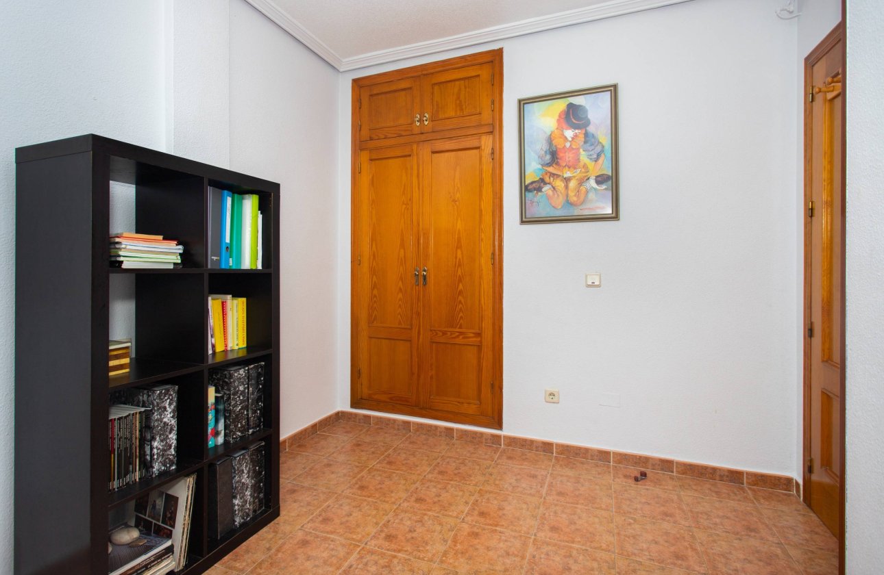 Resale - Bungalow -
Orihuela Costa - Rocio Del Mar