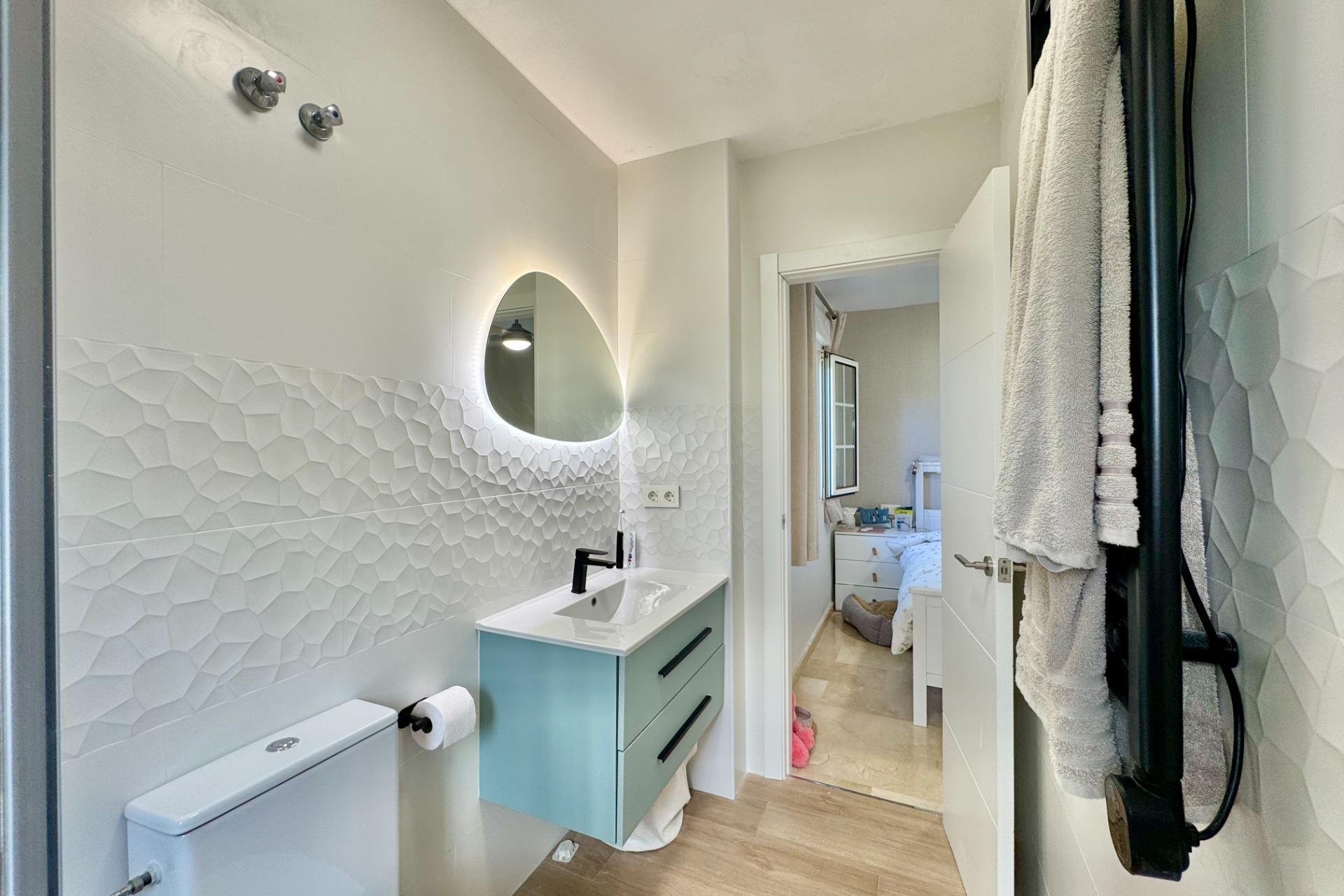 Resale - Bungalow -
Orihuela Costa - Villamartín-las Filipinas