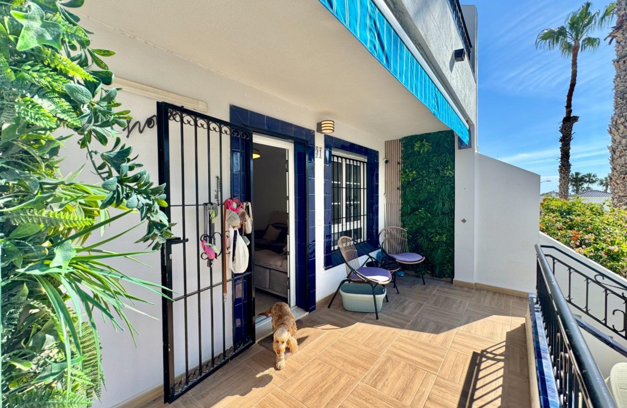 Resale - Bungalow -
Orihuela Costa - Villamartín-las Filipinas