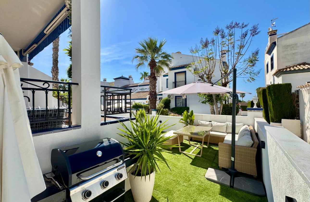 Resale - Bungalow -
Orihuela Costa - Villamartín-las Filipinas