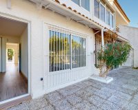 Resale - Bungalow -
Orihuela Costa - Villamartín