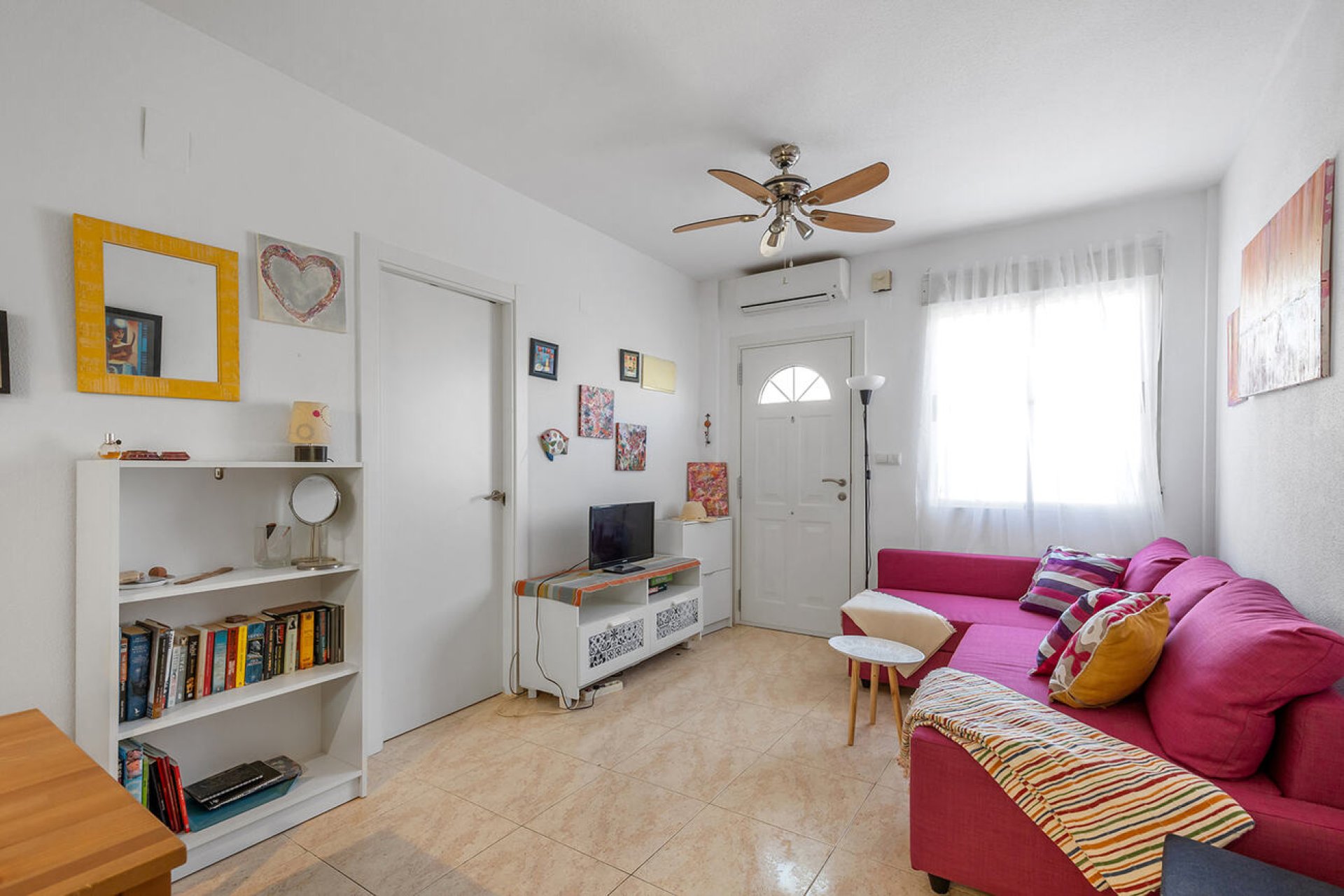 Resale - Bungalow -
Orihuela Costa