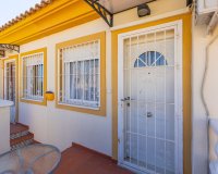 Resale - Bungalow -
Orihuela Costa