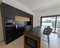 Resale - Bungalow -
Pilar de la Horadada - Costa Blanca