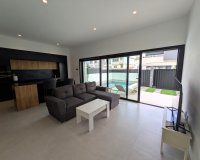 Resale - Bungalow -
Pilar de la Horadada - Costa Blanca