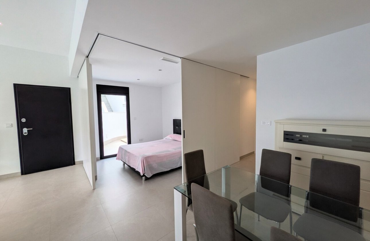 Resale - Bungalow -
Pilar de la Horadada - Costa Blanca