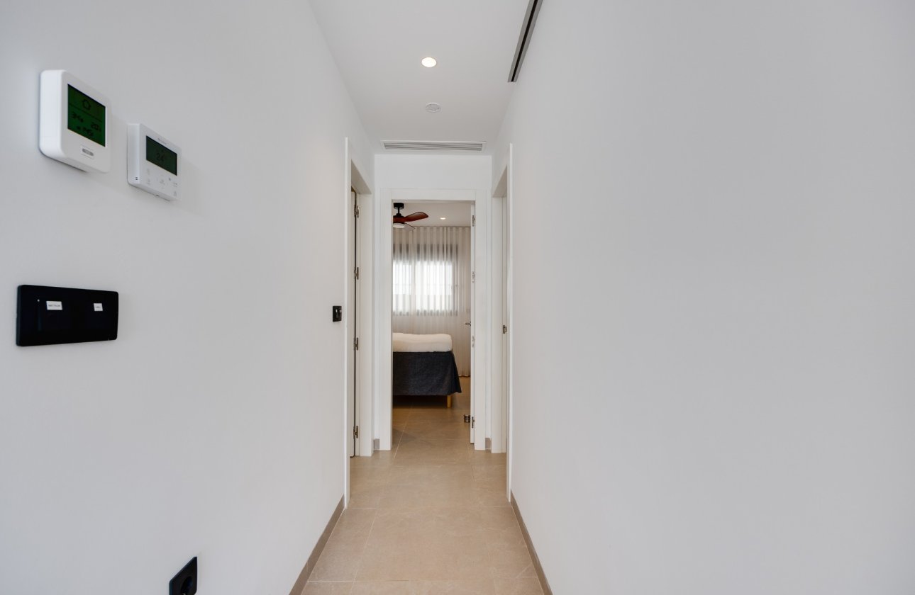 Resale - Bungalow -
Pilar de la Horadada - Costa Blanca