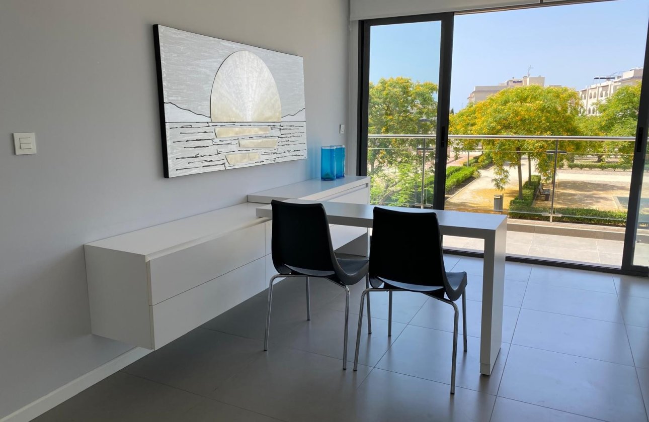 Resale - Bungalow -
Pilar de la Horadada - Costa Blanca