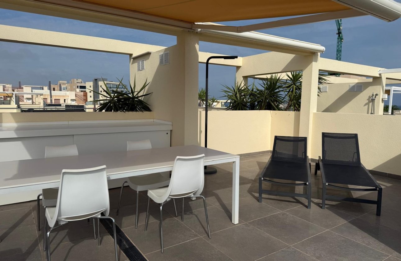 Resale - Bungalow -
Pilar de la Horadada - Costa Blanca