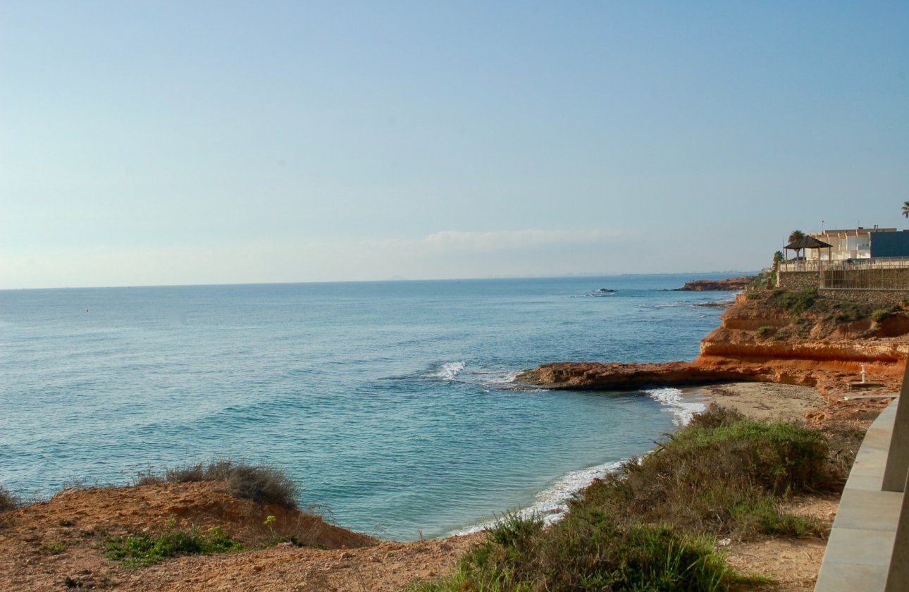 Resale - Bungalow -
Pilar de la Horadada - Costa Blanca