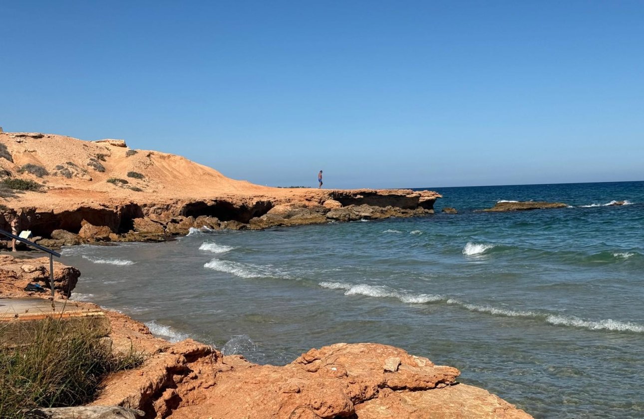 Resale - Bungalow -
Pilar de la Horadada - Costa Blanca