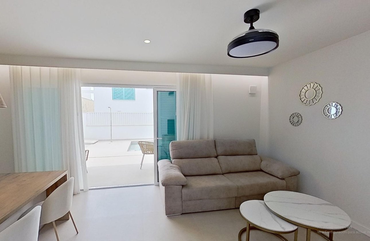 Resale - Bungalow -
Pilar de la Horadada - El Mojón