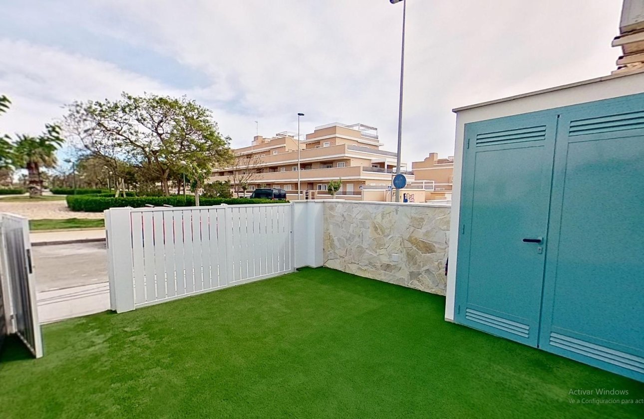 Resale - Bungalow -
Pilar de la Horadada - El Mojón