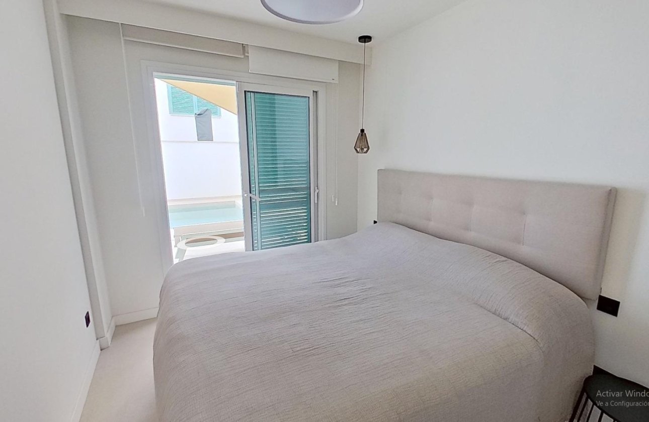 Resale - Bungalow -
Pilar de la Horadada - El Mojón