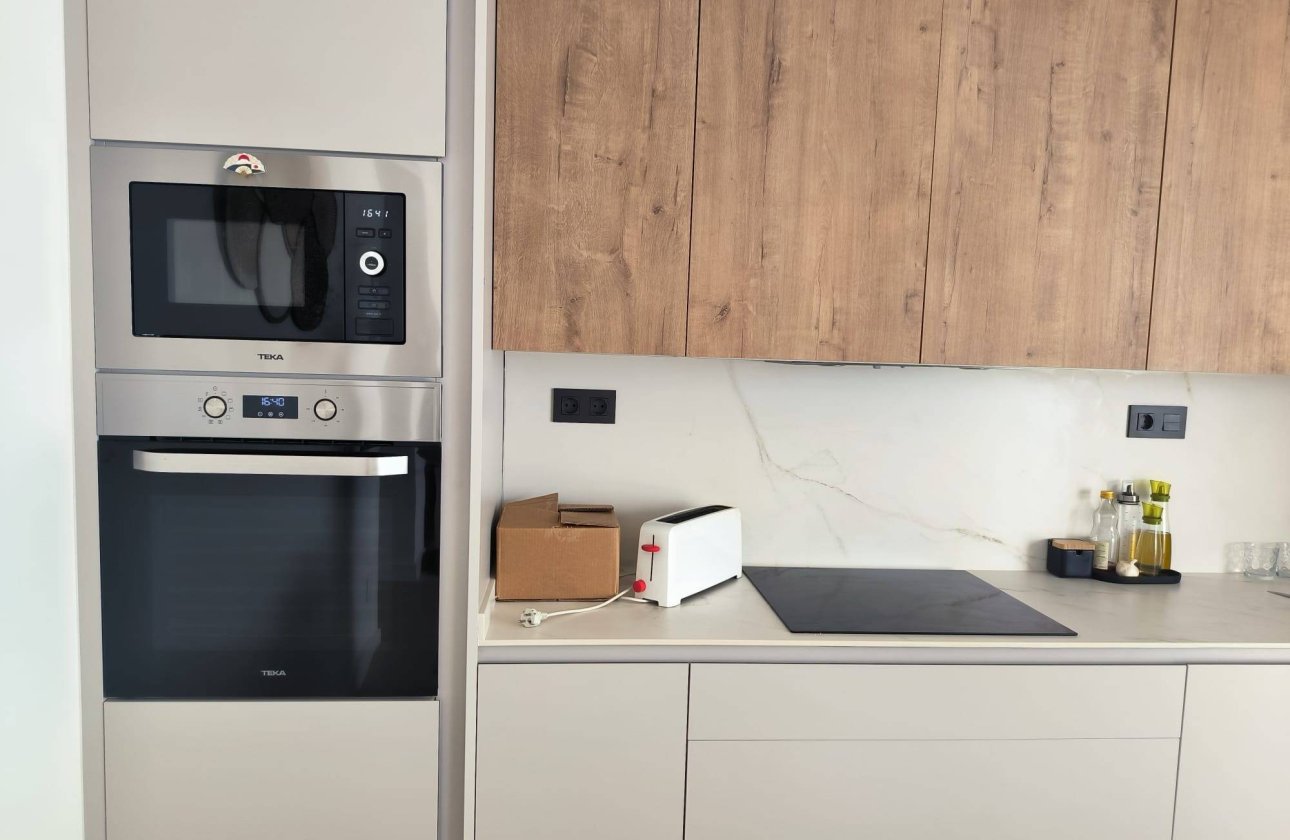 Resale - Bungalow -
Pilar de la Horadada - El Mojón