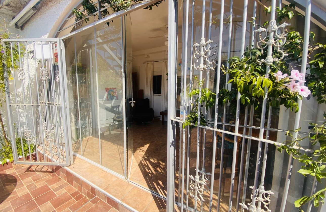 Resale - Bungalow -
Playa Flamenca - Costa Blanca