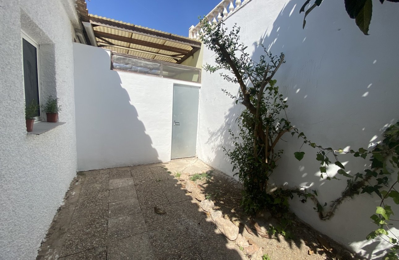 Resale - Bungalow -
Playa Flamenca - Costa Blanca