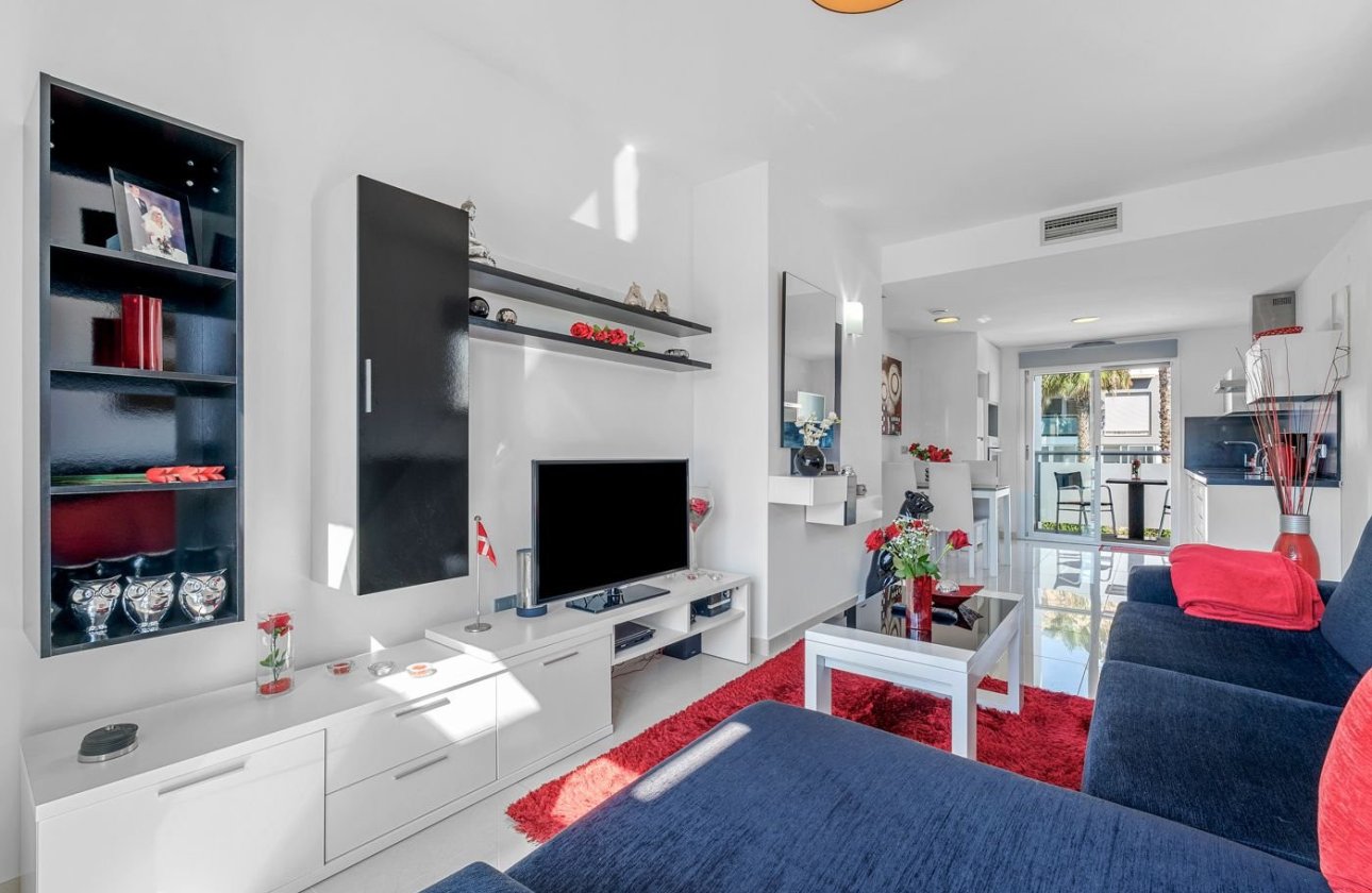 Resale - Bungalow -
Punta Prima - Costa Blanca