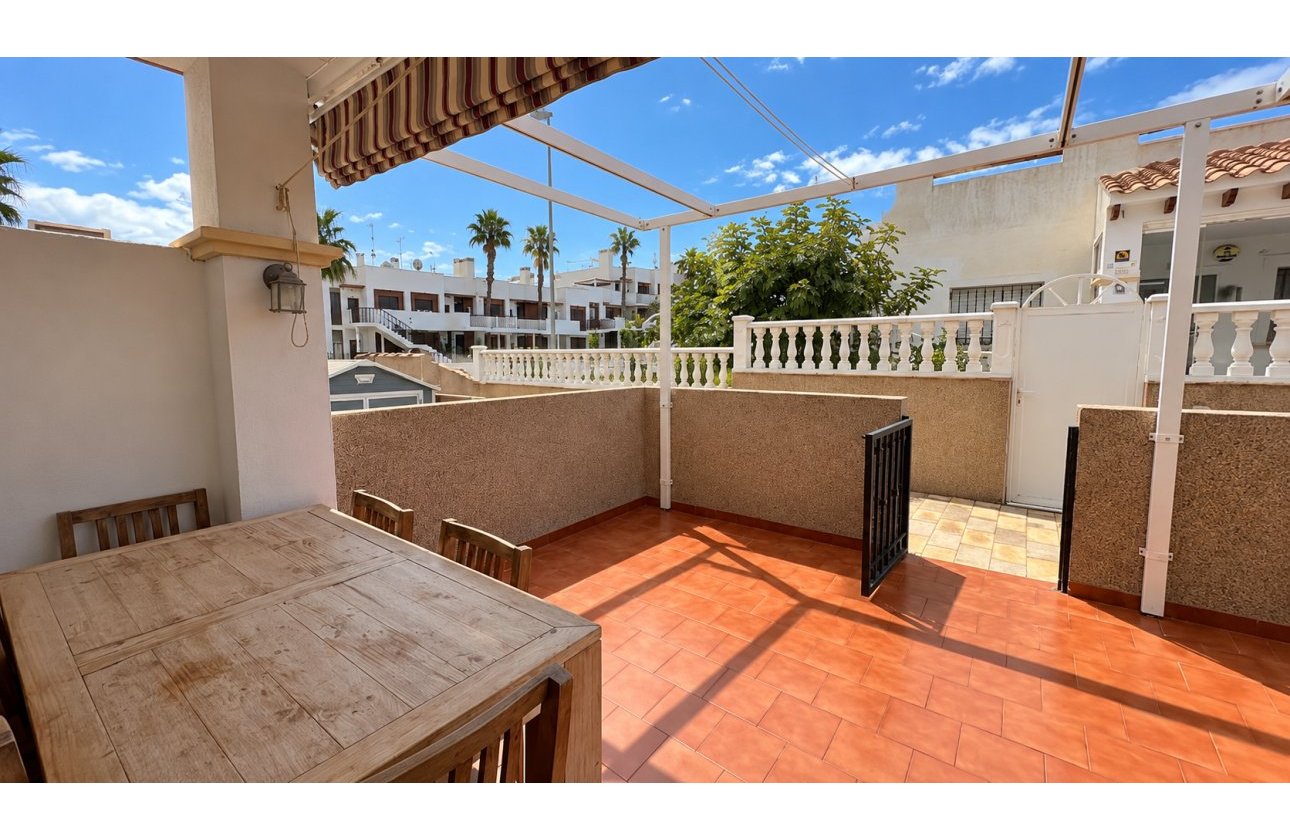 Resale - Bungalow -
Punta Prima - Costa Blanca