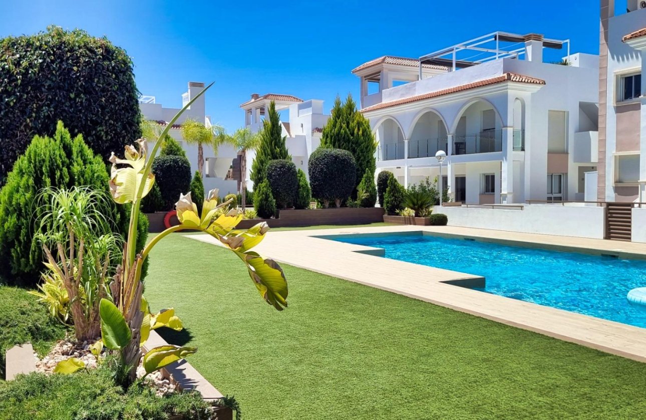 Resale - Bungalow -
Rojales - Inland