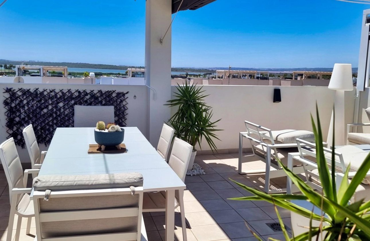 Resale - Bungalow -
Rojales - Inland