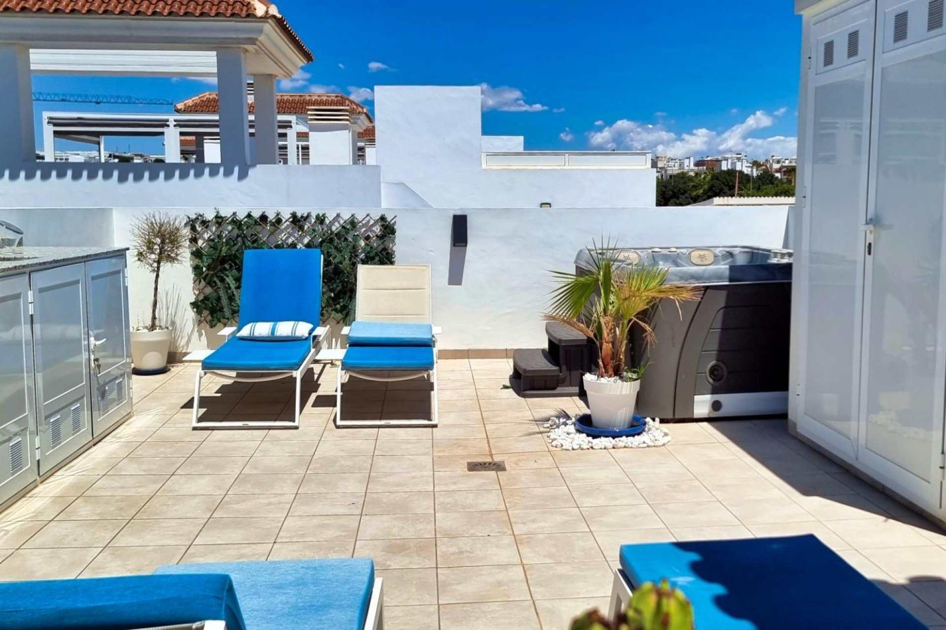 Resale - Bungalow -
Rojales - Inland